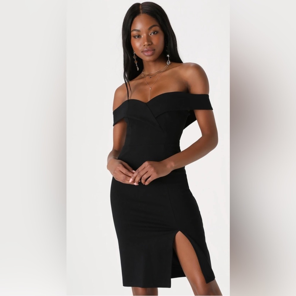 Classic Glam Black Off-the-Shoulder Bodycon Dress